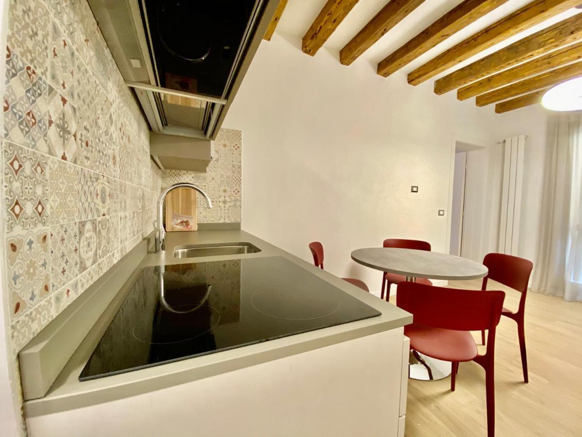 Suite House New Apartments Wi Fi Venice Island Екстериор снимка