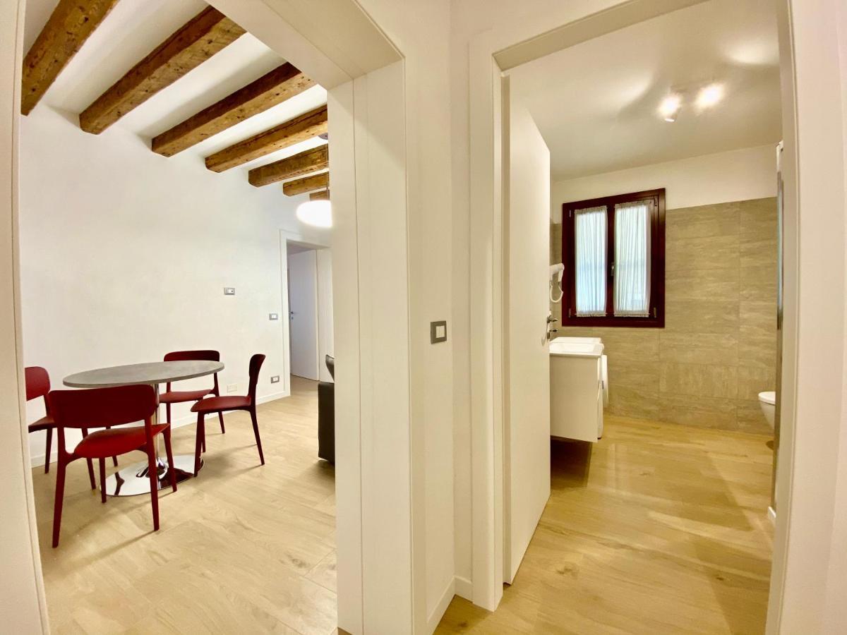 Suite House New Apartments Wi Fi Venice Island Екстериор снимка
