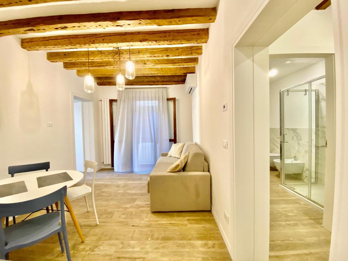 Suite House New Apartments Wi Fi Venice Island Екстериор снимка