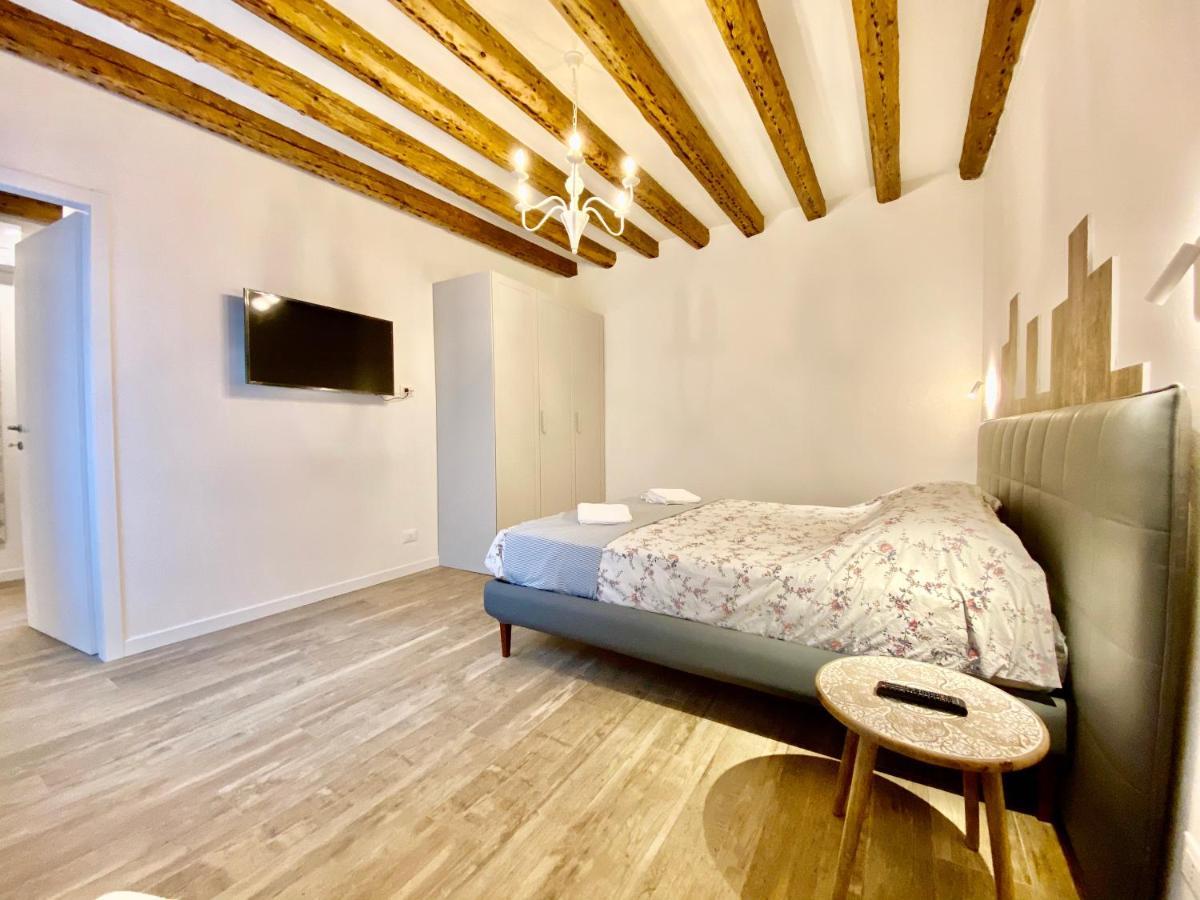 Suite House New Apartments Wi Fi Venice Island Екстериор снимка