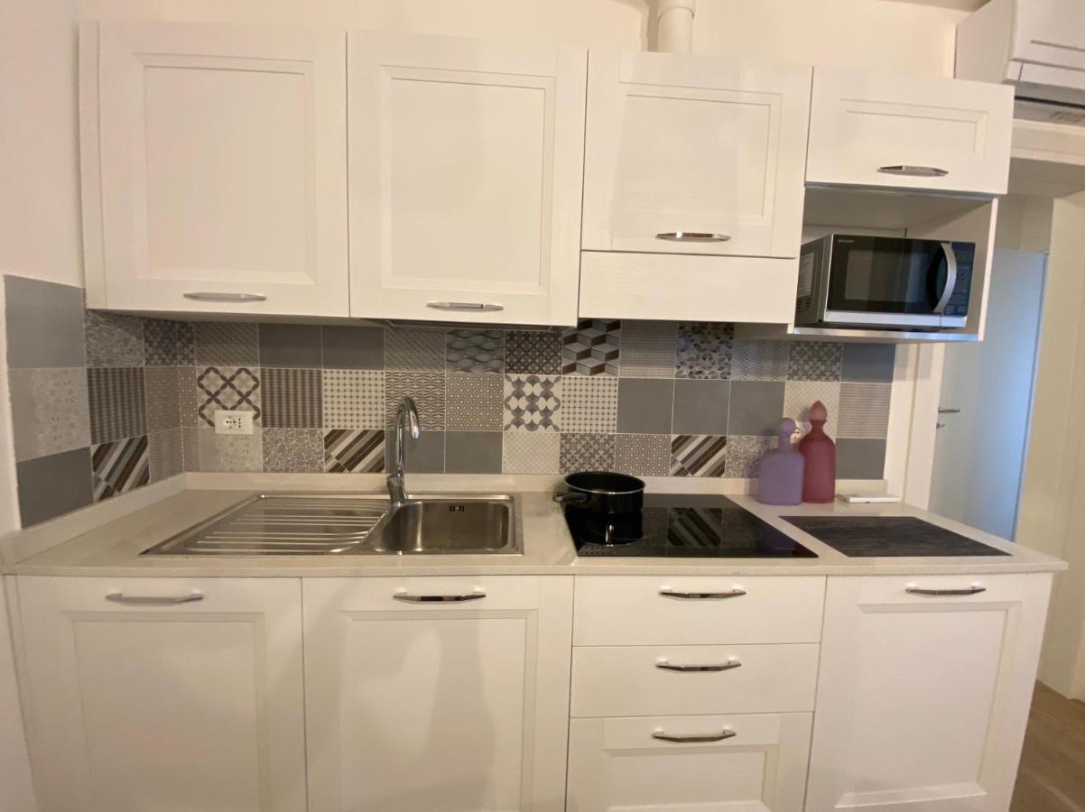 Suite House New Apartments Wi Fi Venice Island Екстериор снимка