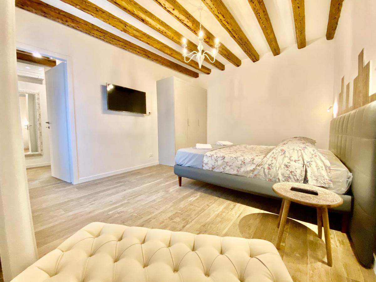 Suite House New Apartments Wi Fi Venice Island Екстериор снимка