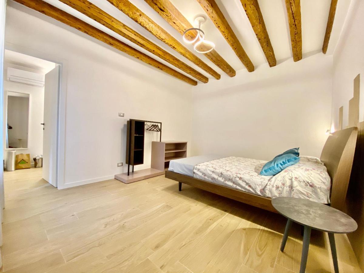 Suite House New Apartments Wi Fi Venice Island Екстериор снимка